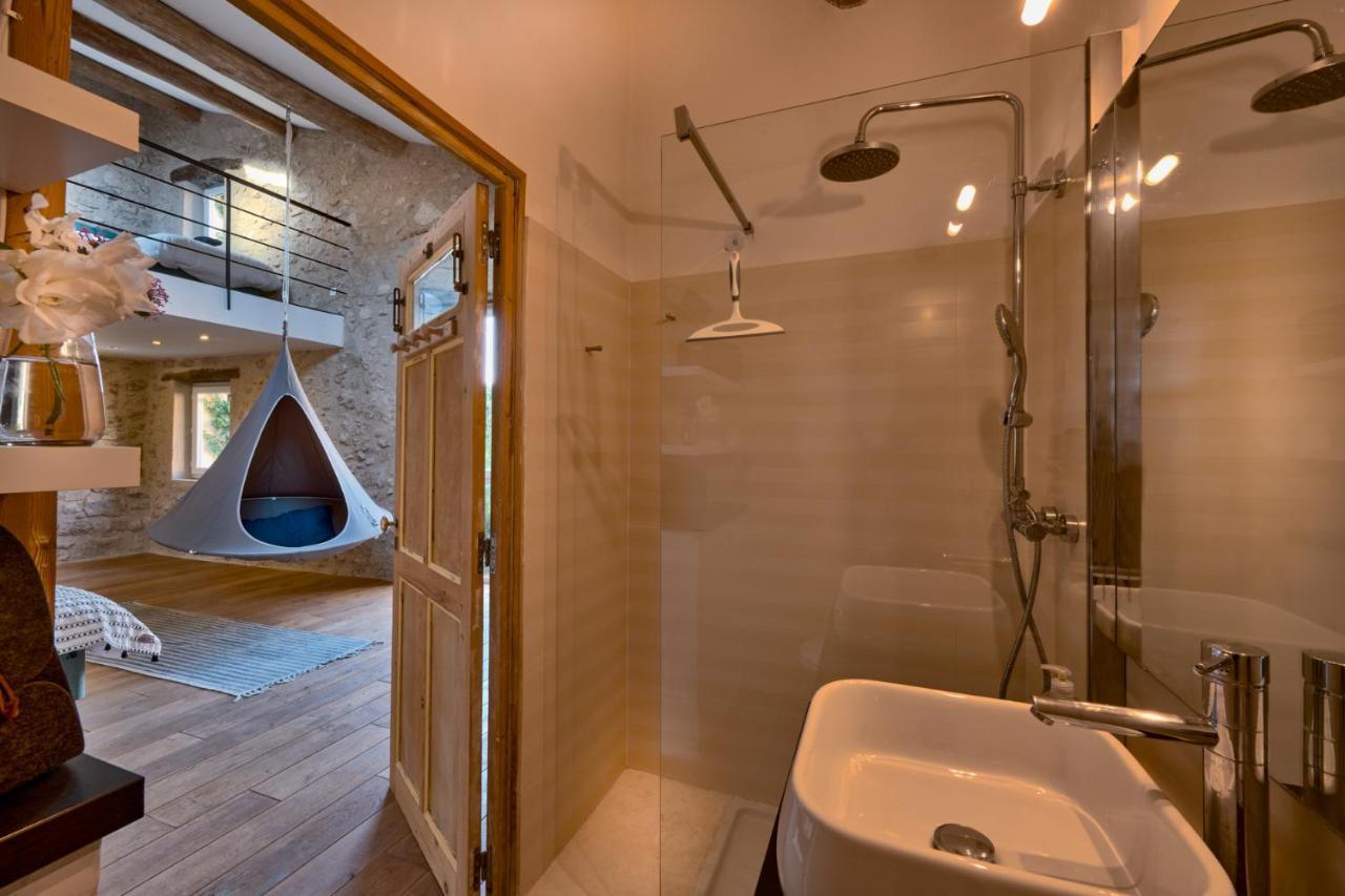Maison Lou Roucas Cabrieres-d'Aigues Exteriér fotografie